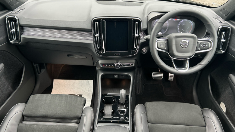 Volvo Xc40 1.5 T3 [163] R DESIGN 5dr Geartronic Petrol Estate